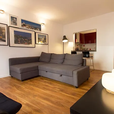 Typical Tailor Made Flat In Central Graca-3